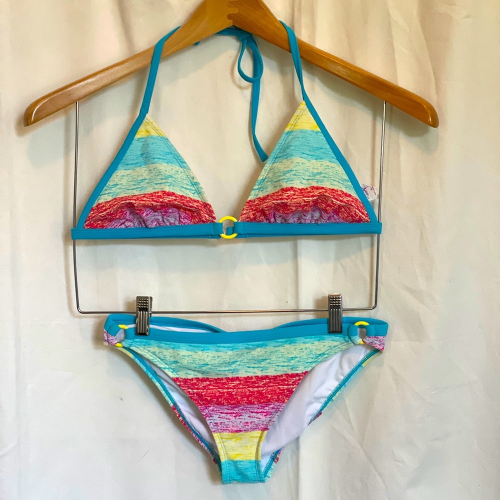 Multi colored Bikini sz Med EUC easy fit